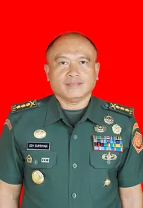 Kolonel  Edy Supriyadi,, S.S., M.M., M.Tr. (Han).